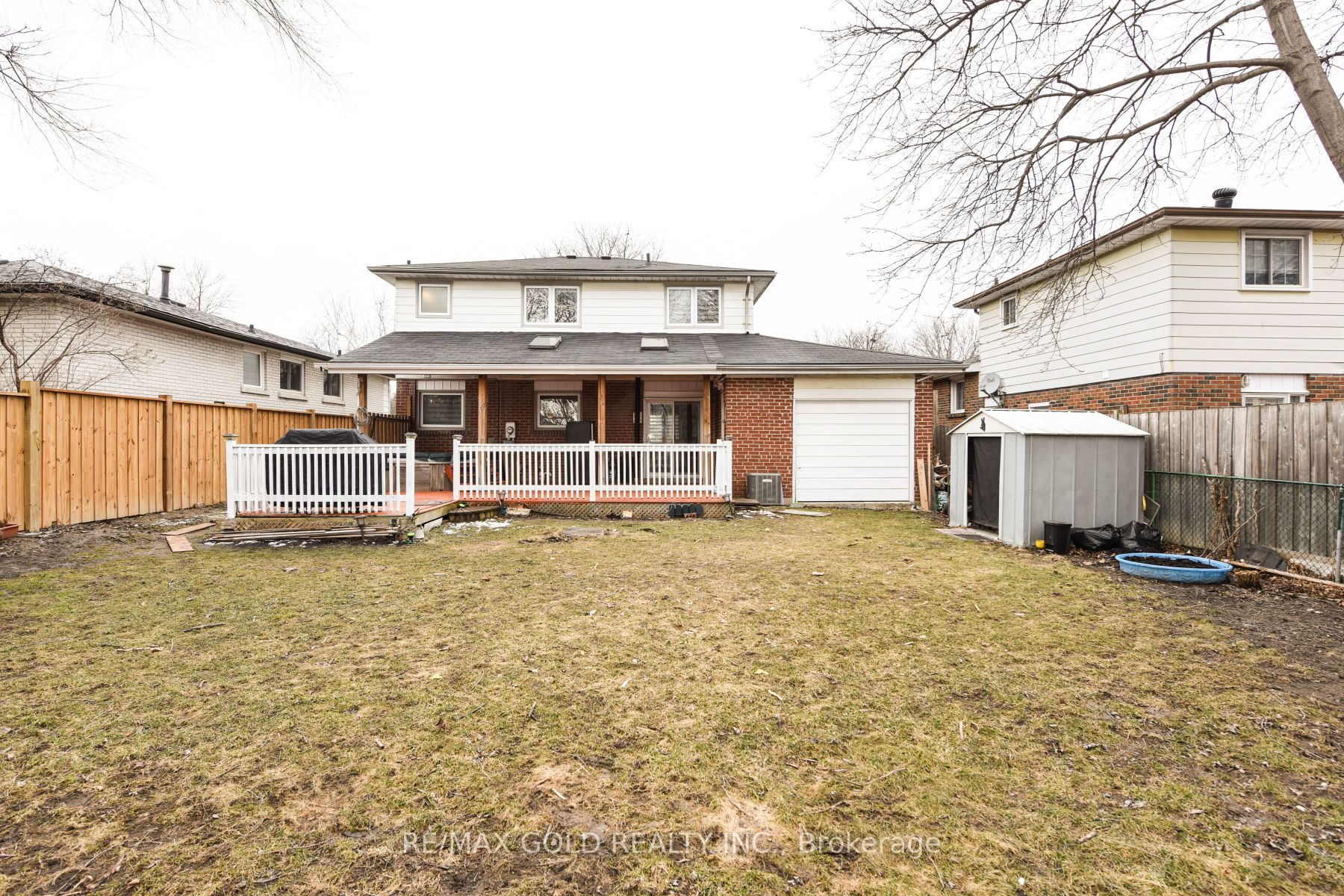 8 Drury, Brampton, Ontario L6T 1L2, 3 Bedrooms Bedrooms, ,4 BathroomsBathrooms,Detached,For Sale,Drury,W9030207