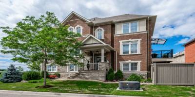 25 Rockman, Brampton, Ontario L7A 4B4, 3 Bedrooms Bedrooms, ,3 BathroomsBathrooms,Att/row/twnhouse,For Sale,Rockman,W9267273