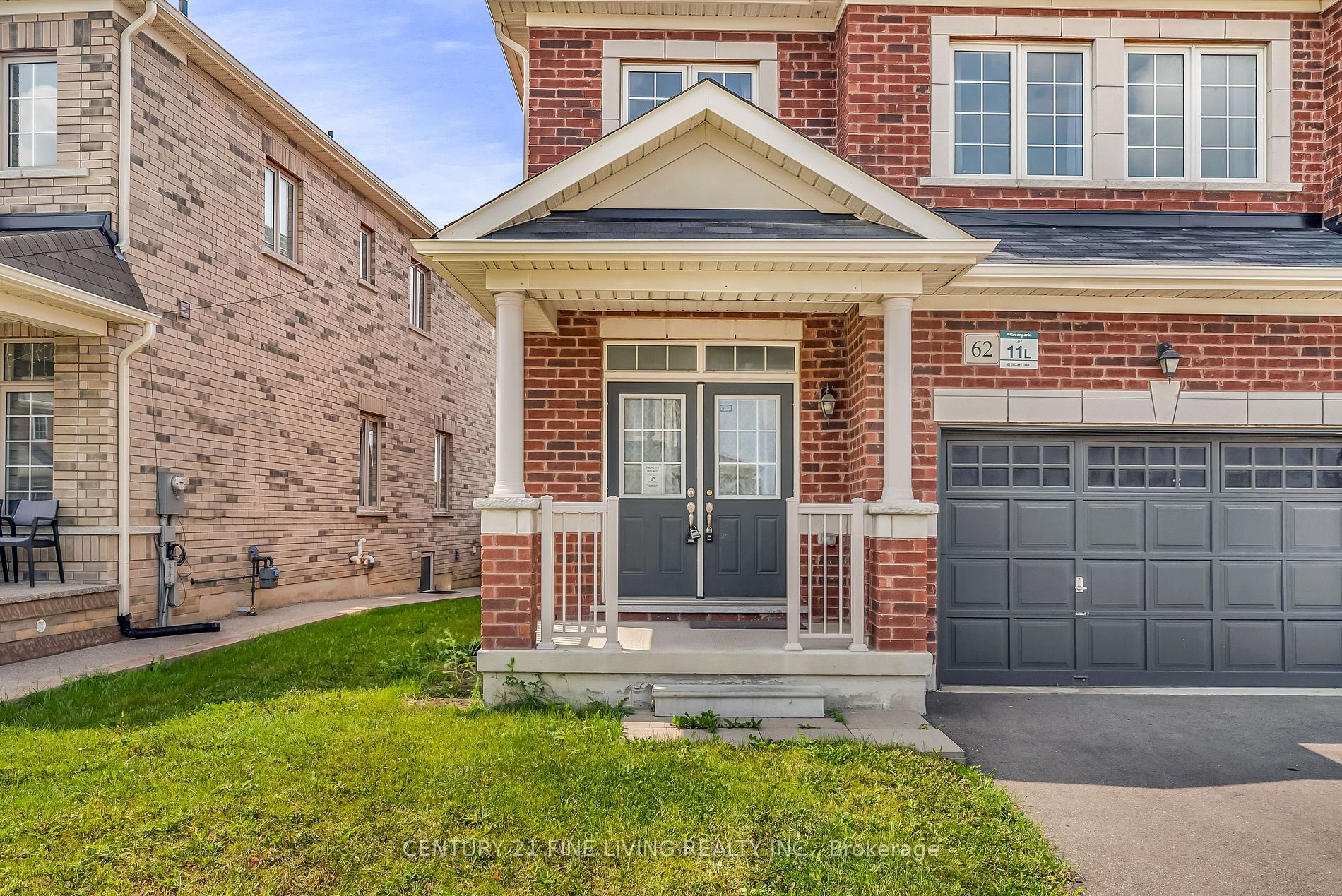 62 Enclave, Brampton, Ontario L6R 0B3, 4 Bedrooms Bedrooms, ,3 BathroomsBathrooms,Semi-detached,For Sale,Enclave,W9285039