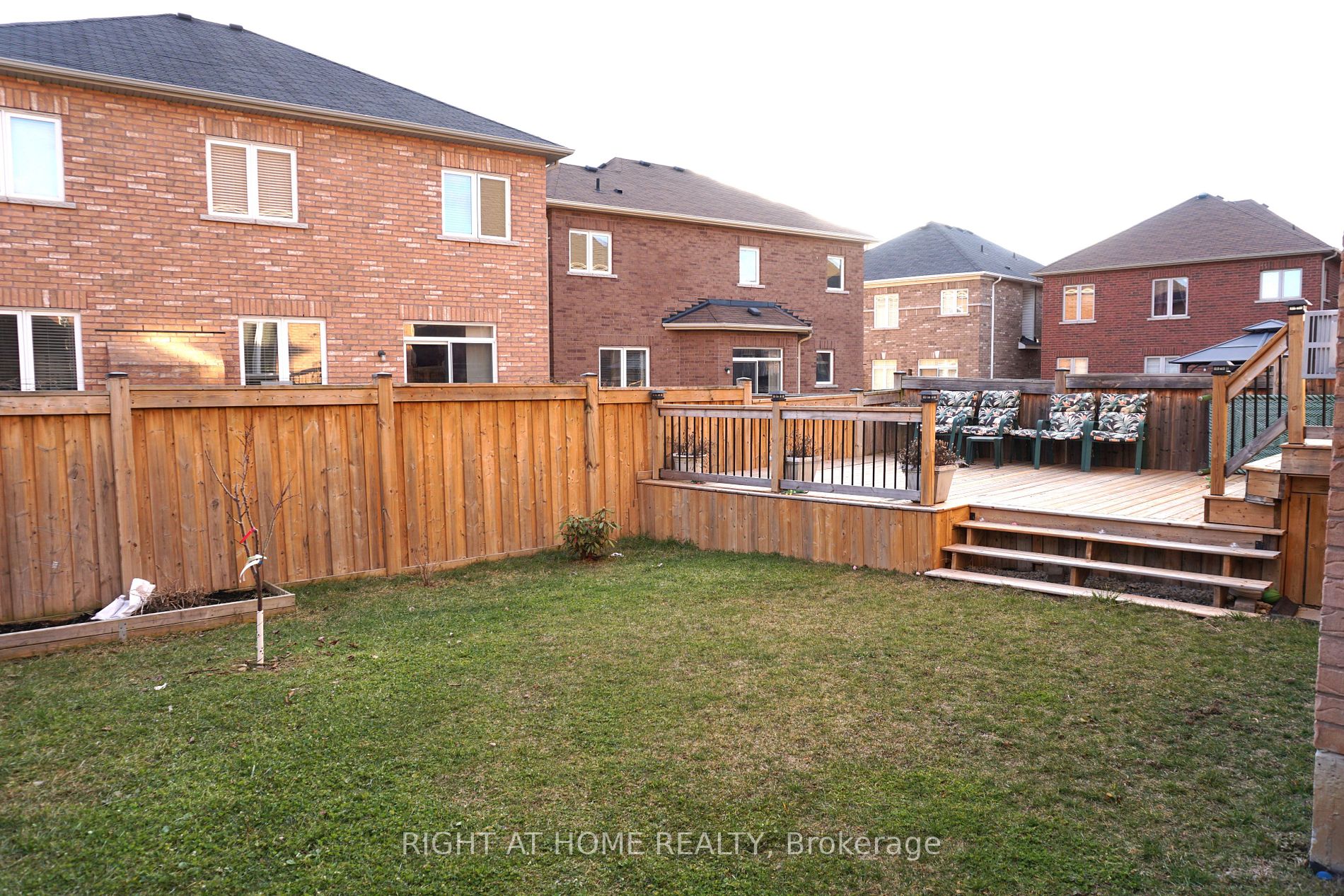 6 Bryony, Brampton, Ontario L6R 0G2, 4 Bedrooms Bedrooms, ,5 BathroomsBathrooms,Detached,For Sale,Bryony,W9395061