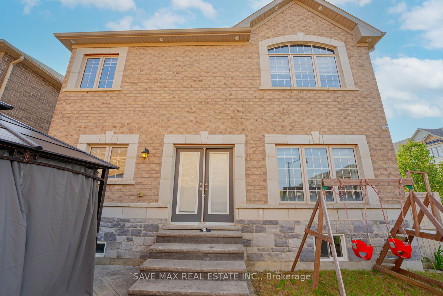 39 Agava, Brampton, Ontario L7A 4S5, 4 Bedrooms Bedrooms, ,4 BathroomsBathrooms,Detached,For Sale,Agava,W9397122