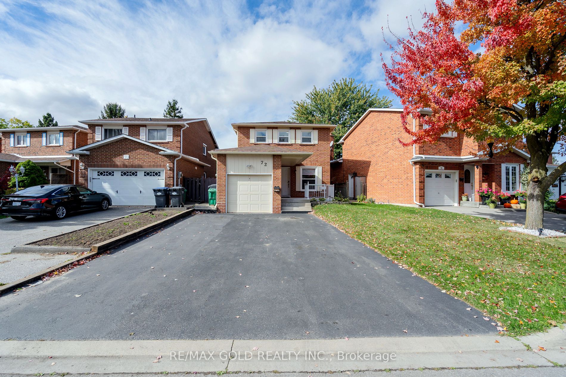 72 Crenshaw, Brampton, Ontario L6Z 1W9, 3 Bedrooms Bedrooms, ,3 BathroomsBathrooms,Detached,For Sale,Crenshaw,W9397806