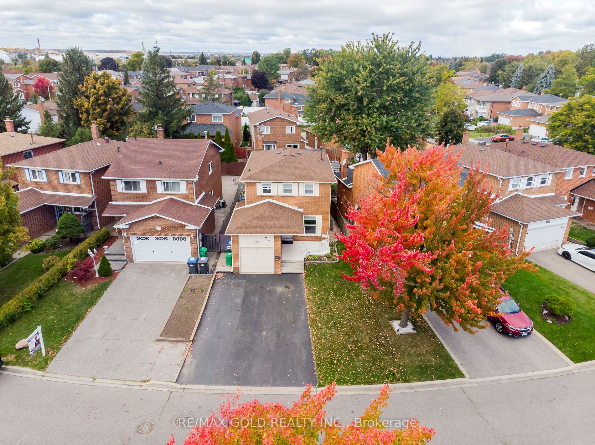 72 Crenshaw, Brampton, Ontario L6Z 1W9, 3 Bedrooms Bedrooms, ,3 BathroomsBathrooms,Detached,For Sale,Crenshaw,W9397806