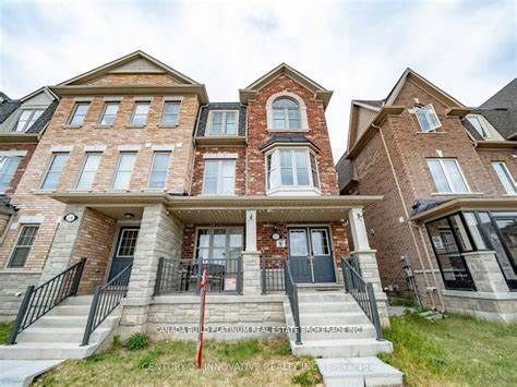 152 Remembrance, Brampton, Ontario L7A 0G1, 4 Bedrooms Bedrooms, ,5 BathroomsBathrooms,Att/row/twnhouse,For Sale,Remembrance,W9398887