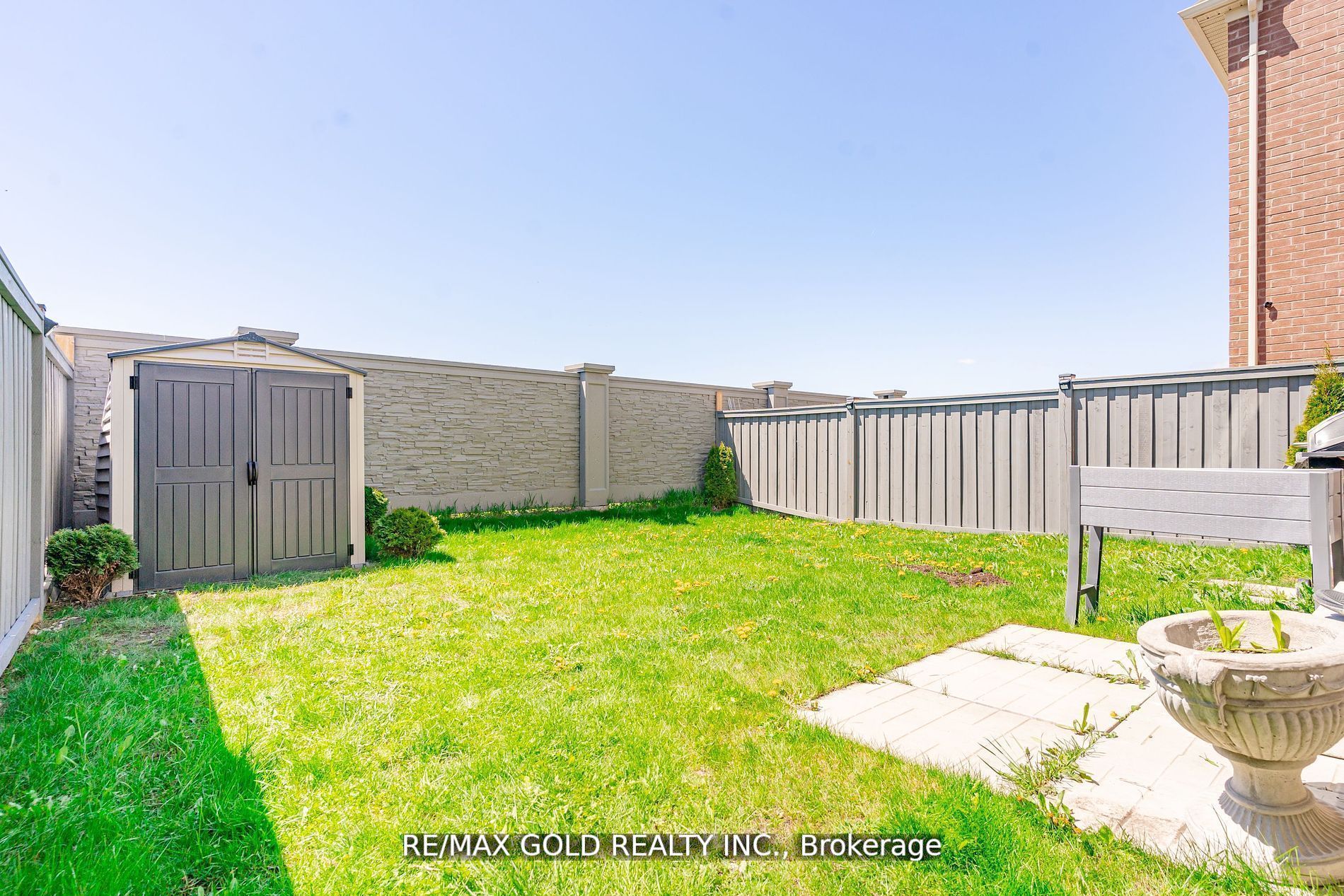 30 Callandar, Brampton, Ontario L7A 4T8, 4 Bedrooms Bedrooms, ,3 BathroomsBathrooms,Detached,For Sale,Callandar,W9418932