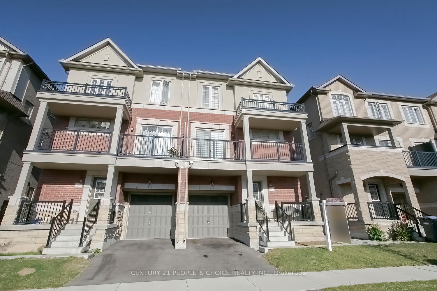 55 Allegro, Brampton, Ontario L6Y 6J9, 3 Bedrooms Bedrooms, ,4 BathroomsBathrooms,Semi-detached,For Sale,Allegro,W9505596