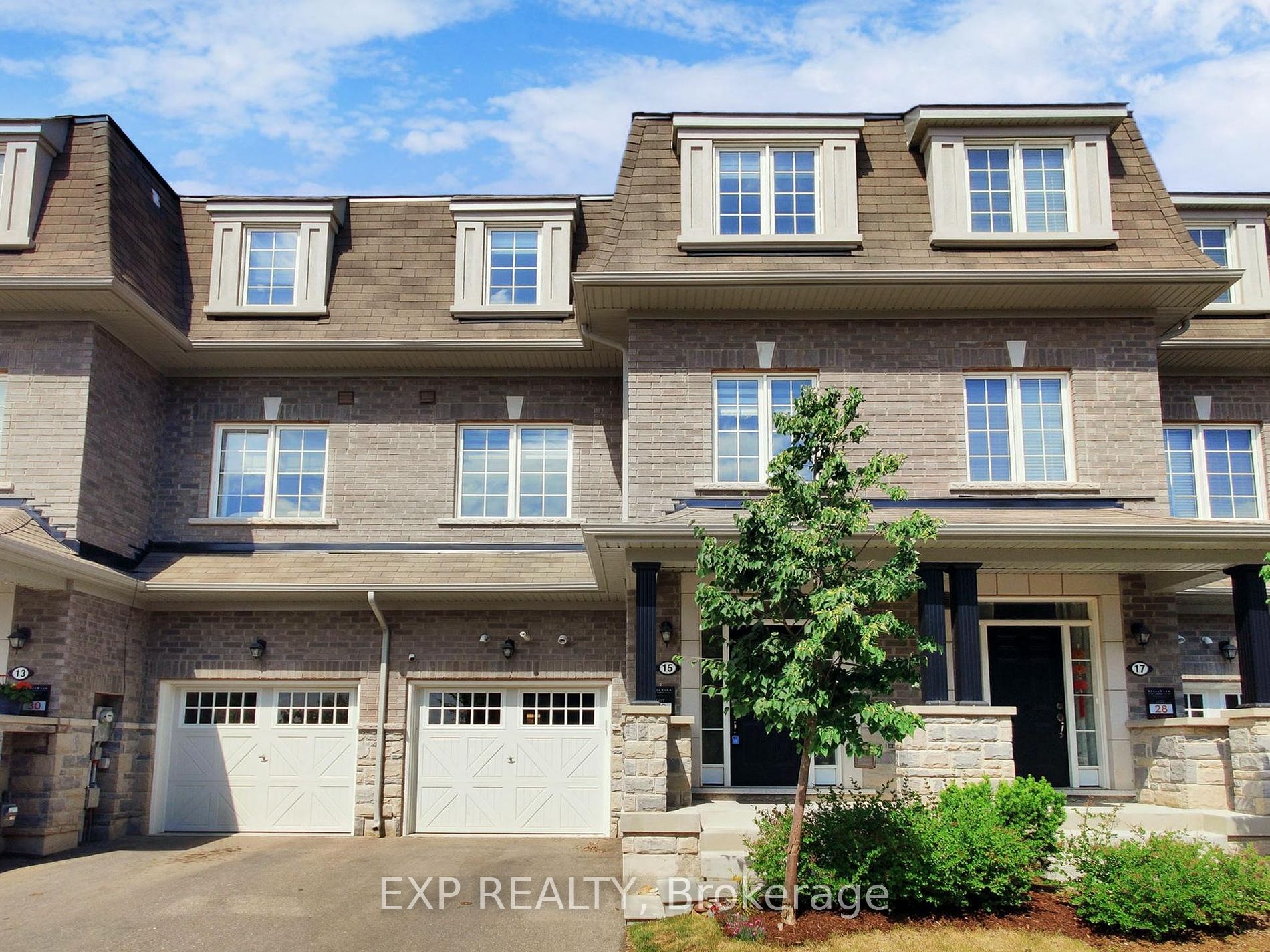 15 Pomarine, Brampton, Ontario L6X 0E4, 3 Bedrooms Bedrooms, ,4 BathroomsBathrooms,Att/row/twnhouse,For Sale,Pomarine,W9511899