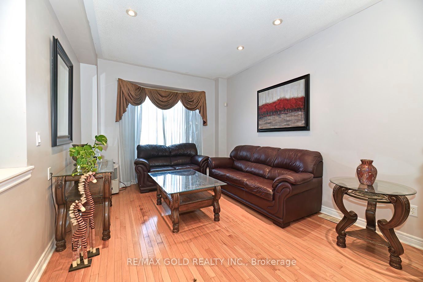 17 Via Romano, Brampton, Ontario L6P 1K2, 4 Bedrooms Bedrooms, ,4 BathroomsBathrooms,Detached,For Sale,Via Romano,W9513556