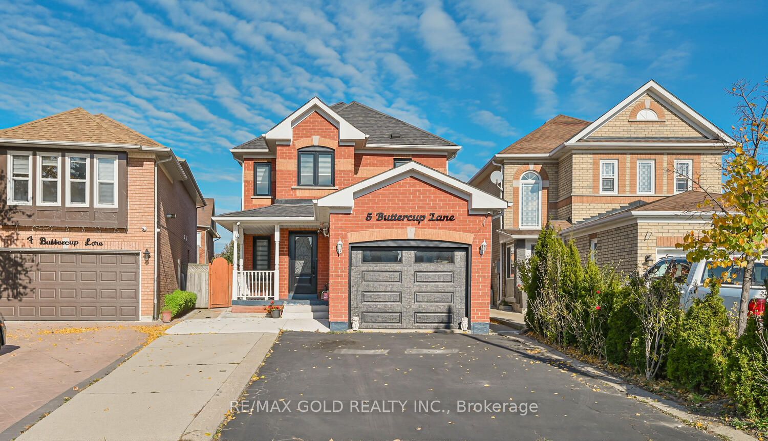 5 Buttercup, Brampton, Ontario L6R 1M9, 3 Bedrooms Bedrooms, ,4 BathroomsBathrooms,Detached,For Sale,Buttercup,W9513954