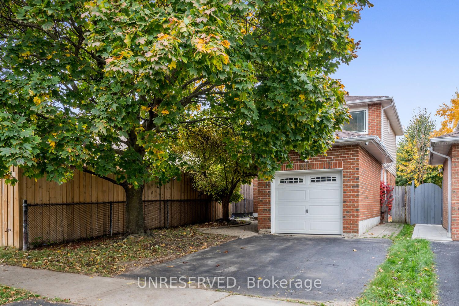 148 Sunforest, Brampton, Ontario L6Z 2B6, 3 Bedrooms Bedrooms, ,2 BathroomsBathrooms,Detached,For Sale,Sunforest,W9514730