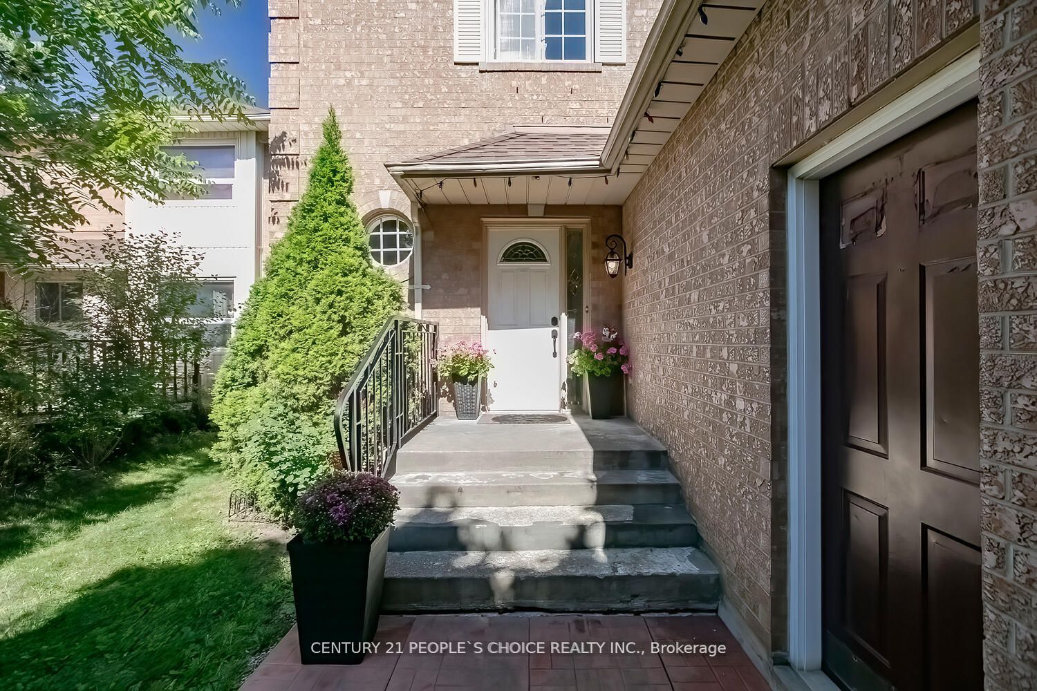 61 Mullis, Brampton, Ontario L6Y 4S9, 3 Bedrooms Bedrooms, ,2 BathroomsBathrooms,Detached,For Sale,Mullis,W9768778