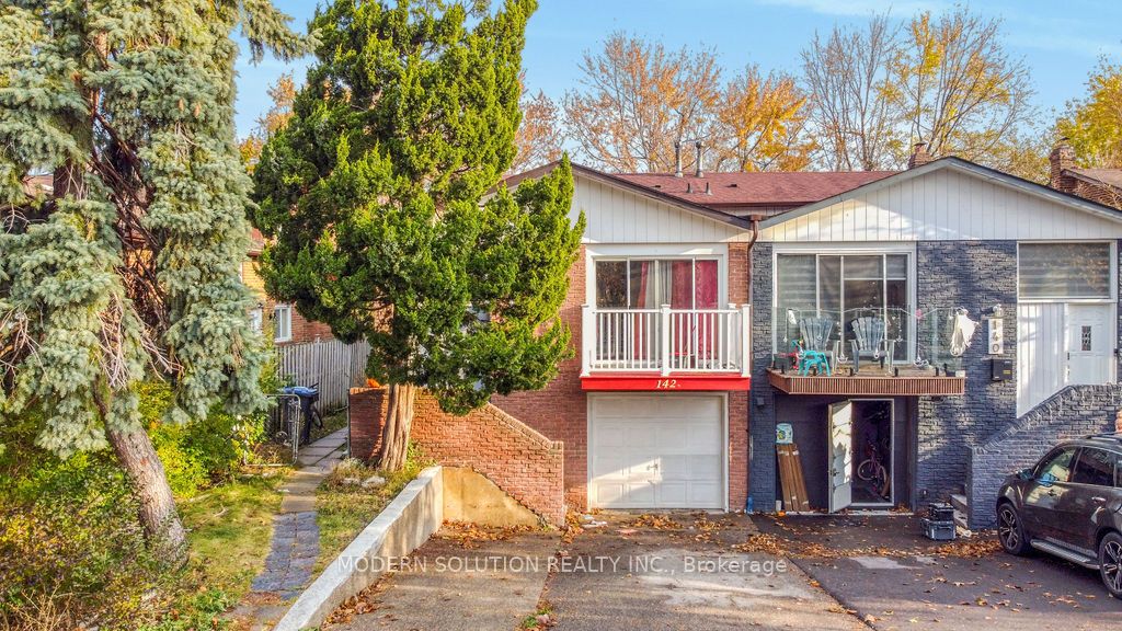 142 Mill, Brampton, Ontario L6X 2P2, 3 Bedrooms Bedrooms, ,3 BathroomsBathrooms,Semi-detached,For Sale,Mill,W9772768