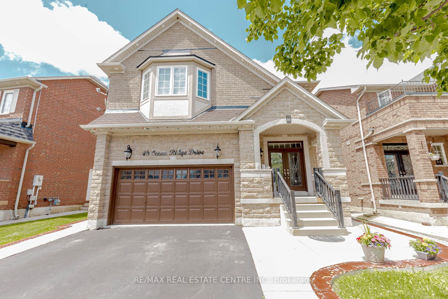 46 Ocean Ridge, Brampton, Ontario L6R 3K5, 4 Bedrooms Bedrooms, ,4 BathroomsBathrooms,Detached,For Sale,Ocean Ridge,W10410689